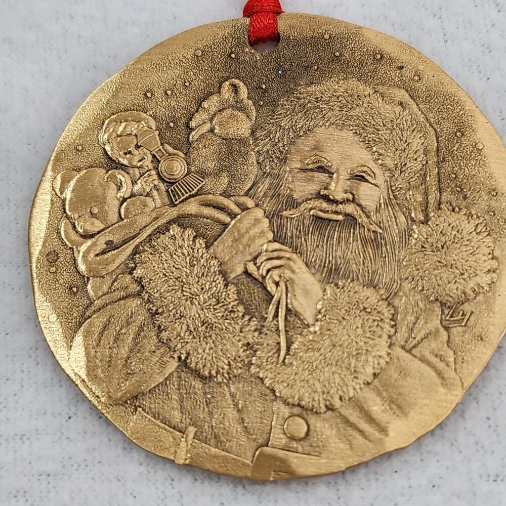 Wendell August Forge Bronze Christmas Ornament 2019 Visit from St. Nicholas 2.25